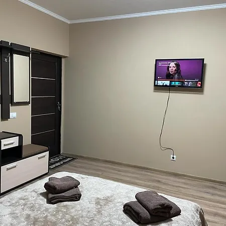 Капрі Apartment Mukacheve Exterior photo